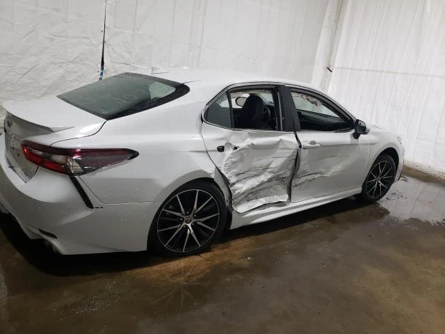 Photo 2 VIN: 4T1G11AK3PU162270 - TOYOTA CAMRY SE N 