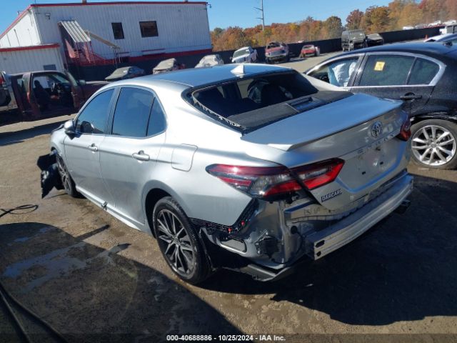 Photo 2 VIN: 4T1G11AK3PU753943 - TOYOTA CAMRY 