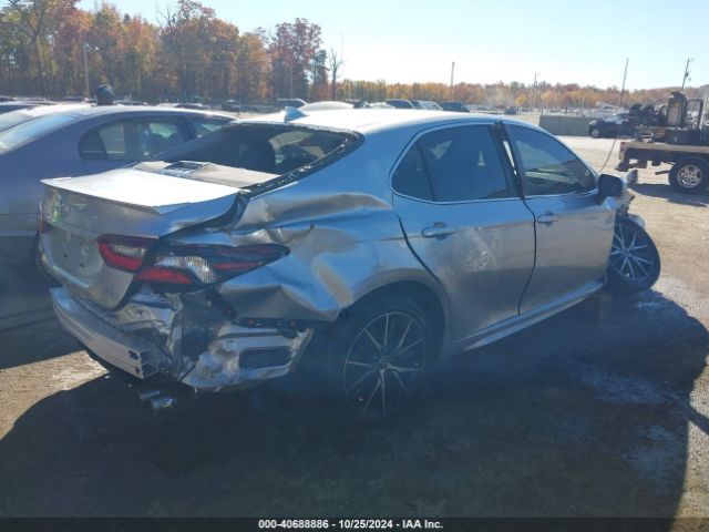 Photo 3 VIN: 4T1G11AK3PU753943 - TOYOTA CAMRY 