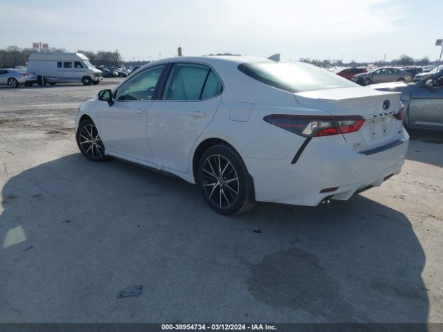 Photo 2 VIN: 4T1G11AK3PU816040 - TOYOTA CAMRY 