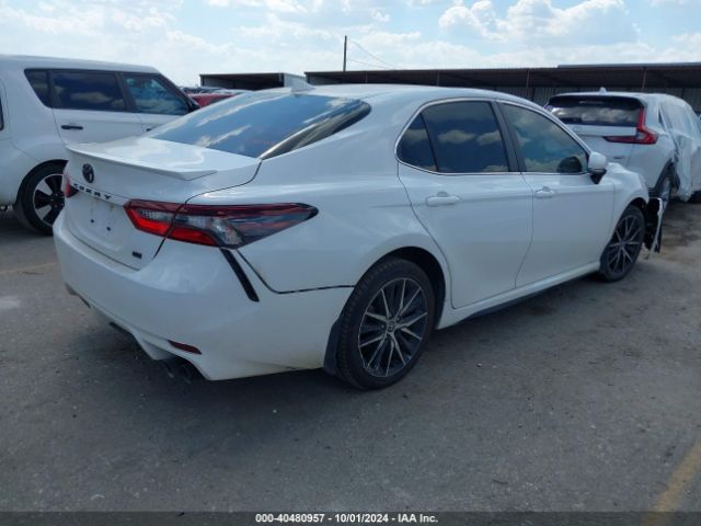 Photo 3 VIN: 4T1G11AK3PU821206 - TOYOTA CAMRY 