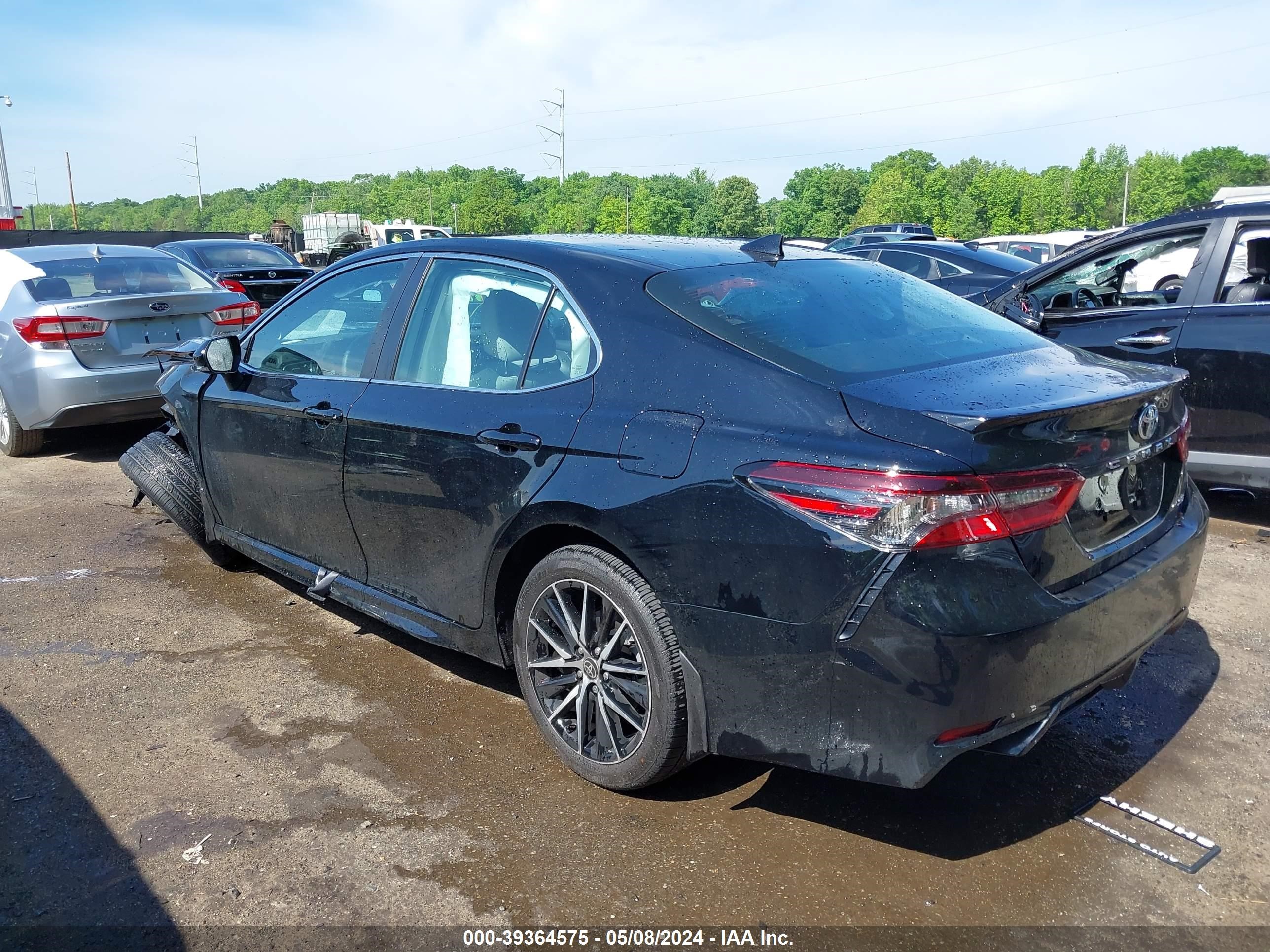 Photo 2 VIN: 4T1G11AK3RU909983 - TOYOTA CAMRY 