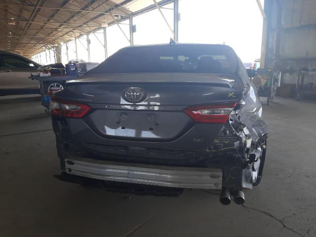 Photo 8 VIN: 4T1G11AK4LU340701 - TOYOTA CAMRY SE 