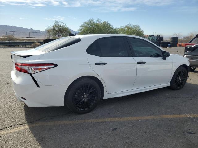 Photo 2 VIN: 4T1G11AK4LU386111 - TOYOTA CAMRY SE 