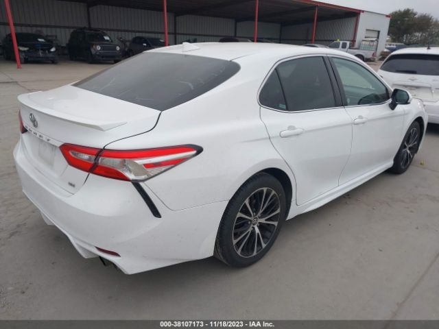 Photo 3 VIN: 4T1G11AK4LU888276 - TOYOTA CAMRY 