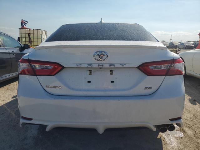 Photo 5 VIN: 4T1G11AK4LU901074 - TOYOTA CAMRY SE 