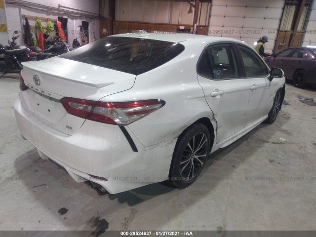 Photo 3 VIN: 4T1G11AK4LU947407 - TOYOTA CAMRY 