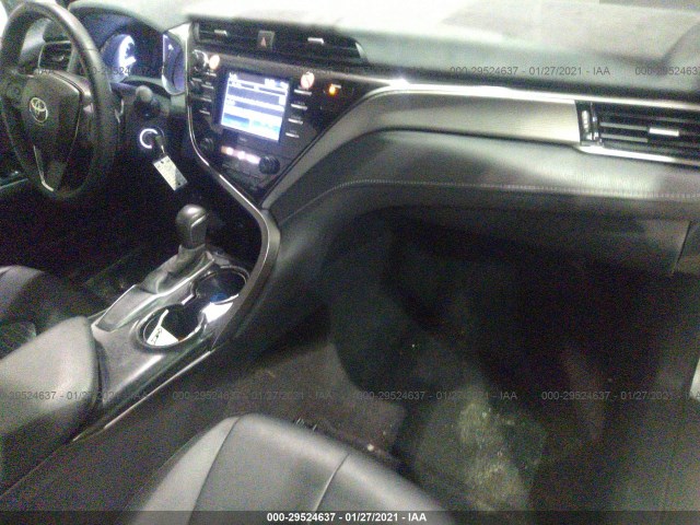 Photo 4 VIN: 4T1G11AK4LU947407 - TOYOTA CAMRY 