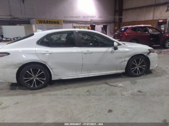 Photo 5 VIN: 4T1G11AK4LU947407 - TOYOTA CAMRY 