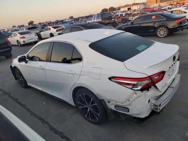 Photo 1 VIN: 4T1G11AK4LU961307 - TOYOTA CAMRY 