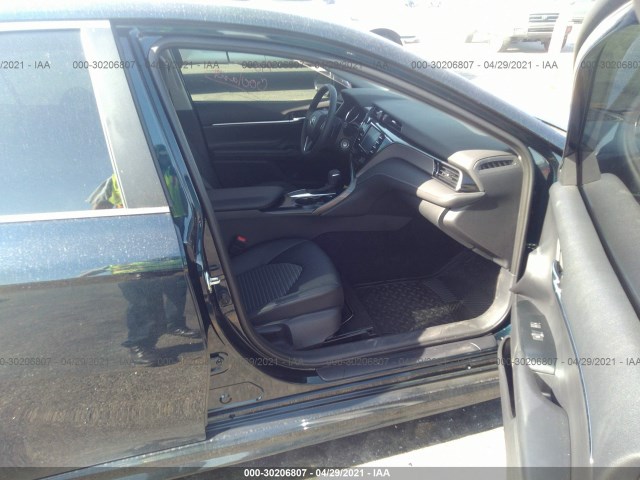 Photo 4 VIN: 4T1G11AK4LU961338 - TOYOTA CAMRY 