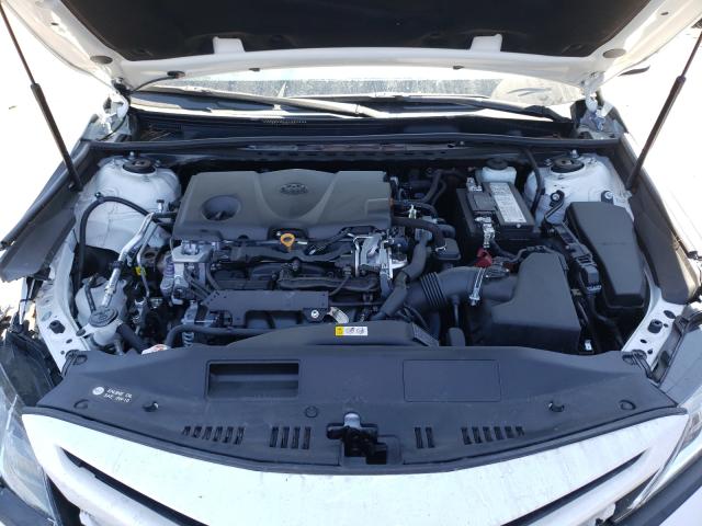 Photo 6 VIN: 4T1G11AK4LU964031 - TOYOTA CAMRY SE 