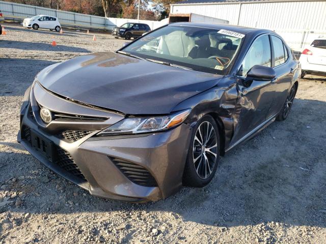 Photo 1 VIN: 4T1G11AK4LU977653 - TOYOTA CAMRY SE 