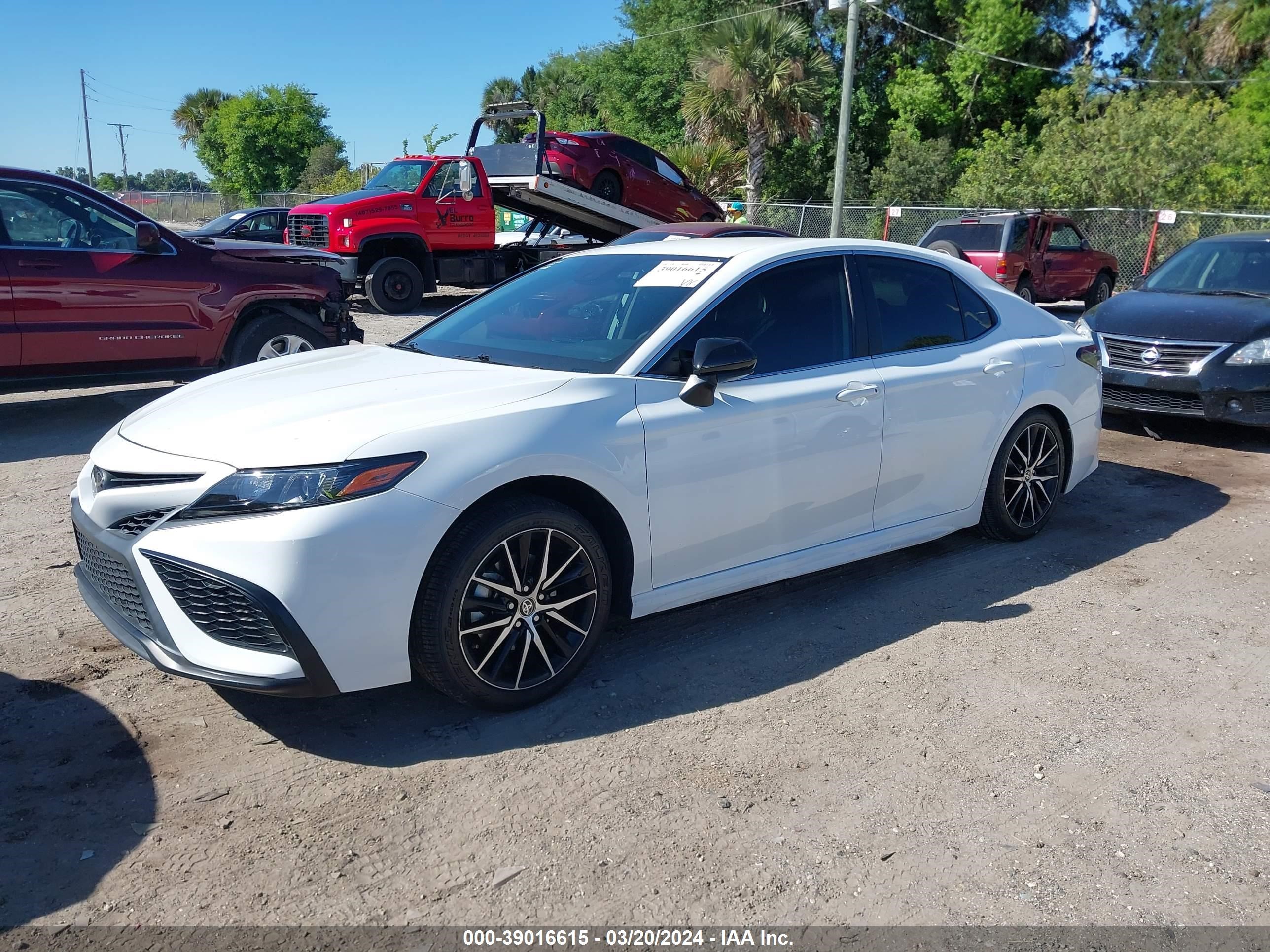 Photo 1 VIN: 4T1G11AK4MU472858 - TOYOTA CAMRY 