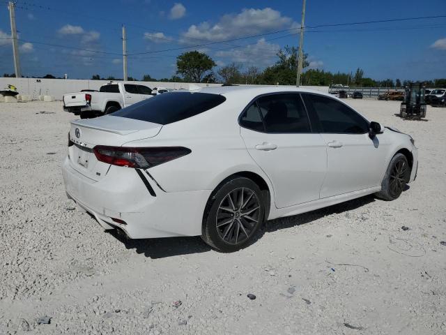 Photo 2 VIN: 4T1G11AK4MU488770 - TOYOTA CAMRY 