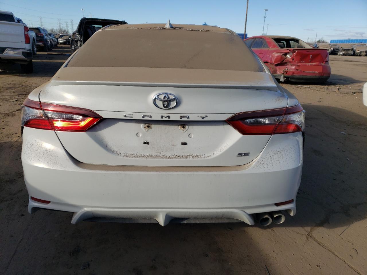 Photo 5 VIN: 4T1G11AK4NU005084 - TOYOTA CAMRY 