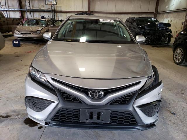 Photo 4 VIN: 4T1G11AK4NU073174 - TOYOTA CAMRY SE 