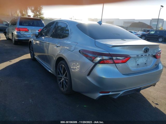 Photo 2 VIN: 4T1G11AK4NU633582 - TOYOTA CAMRY 