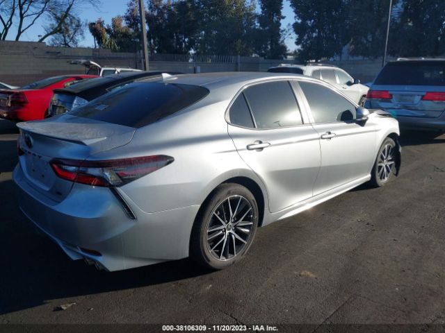 Photo 3 VIN: 4T1G11AK4NU633582 - TOYOTA CAMRY 