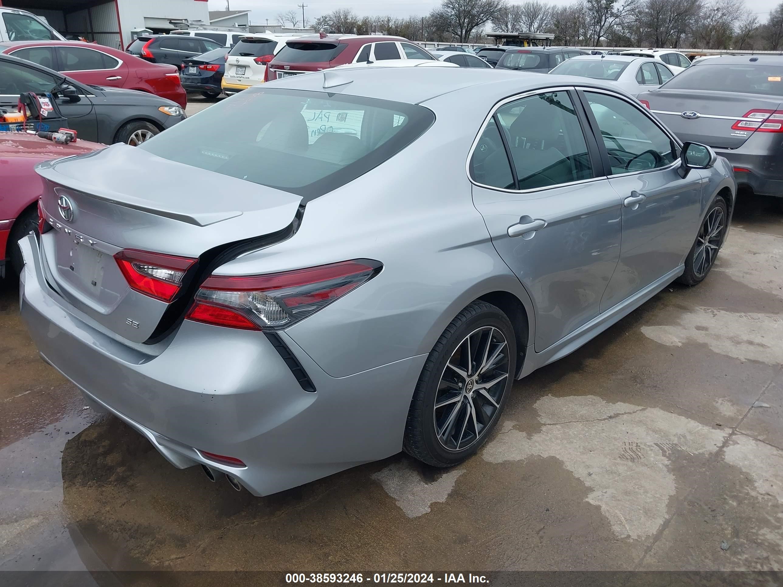 Photo 3 VIN: 4T1G11AK4NU662760 - TOYOTA CAMRY 