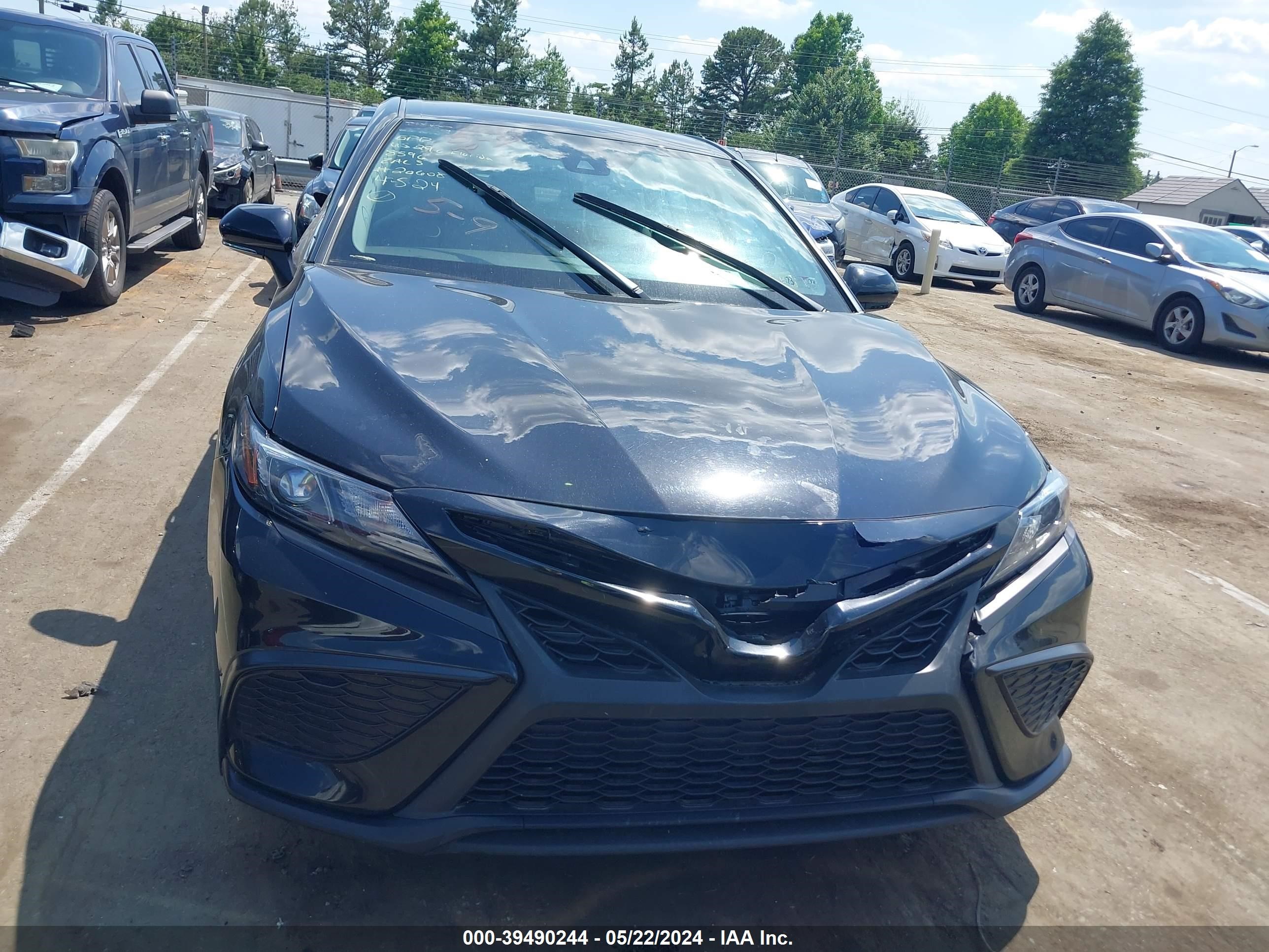 Photo 12 VIN: 4T1G11AK4NU688596 - TOYOTA CAMRY 