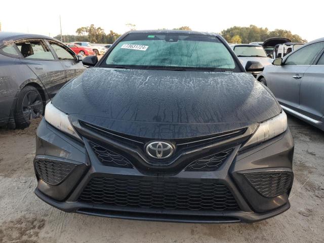 Photo 4 VIN: 4T1G11AK4NU712265 - TOYOTA CAMRY SE 