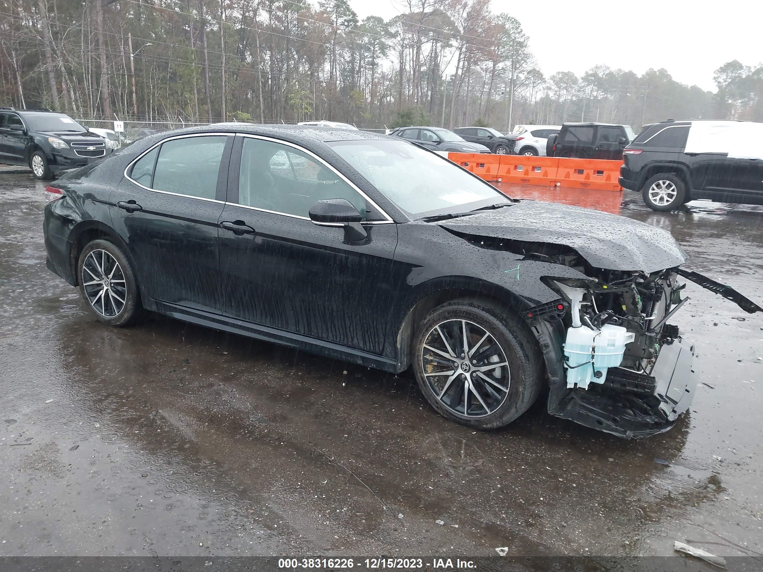 Photo 0 VIN: 4T1G11AK4PU728730 - TOYOTA CAMRY 