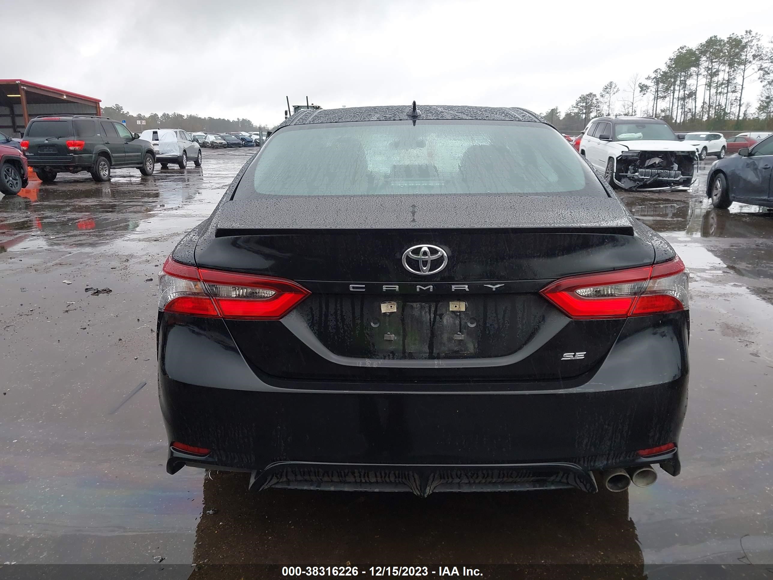 Photo 15 VIN: 4T1G11AK4PU728730 - TOYOTA CAMRY 