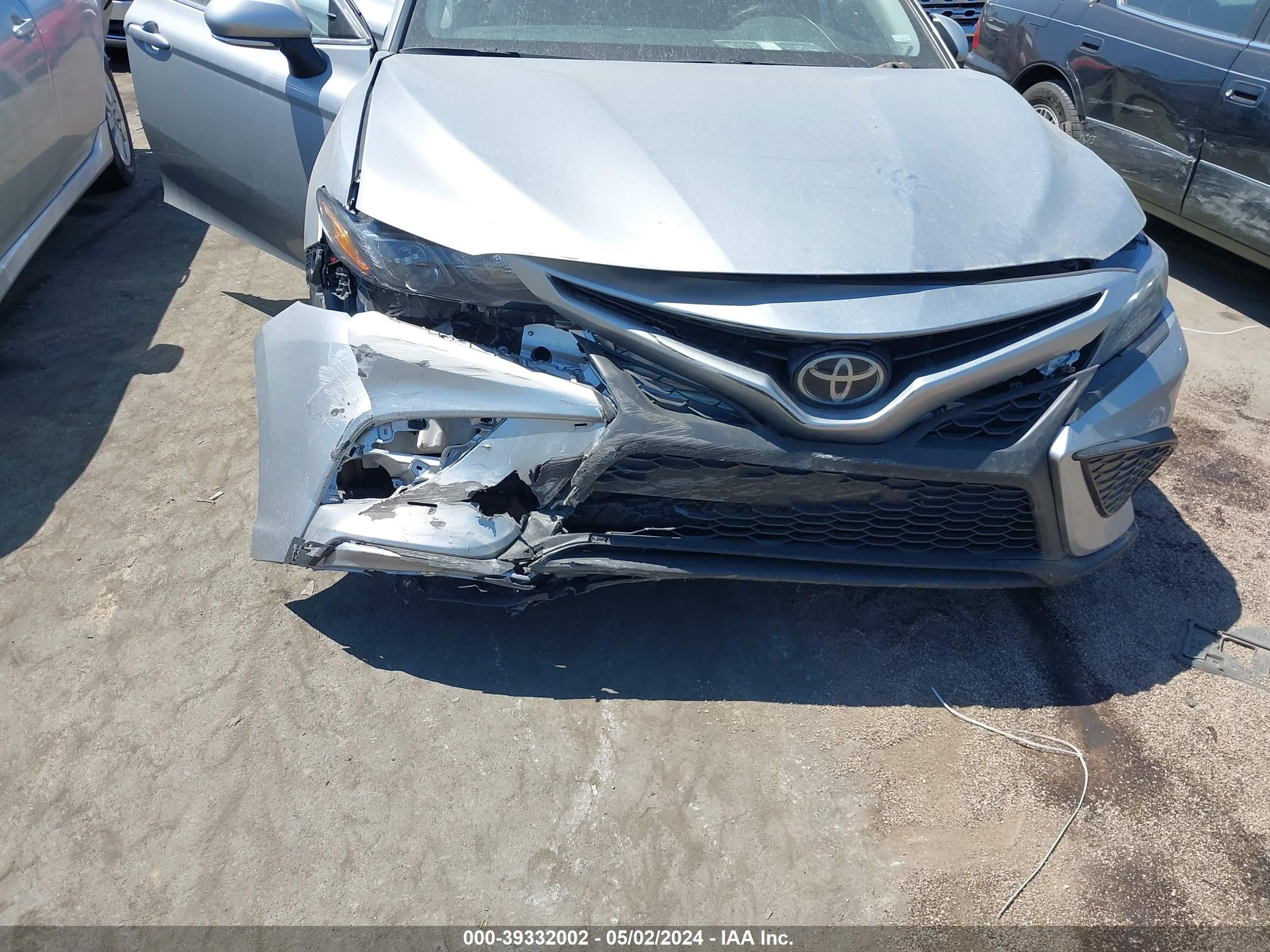 Photo 5 VIN: 4T1G11AK4PU747259 - TOYOTA CAMRY 