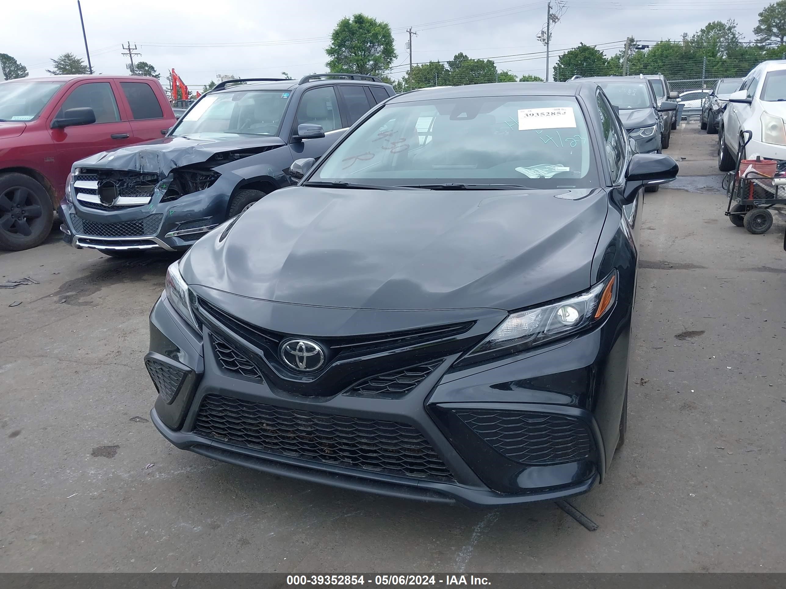 Photo 11 VIN: 4T1G11AK4RU907255 - TOYOTA CAMRY 