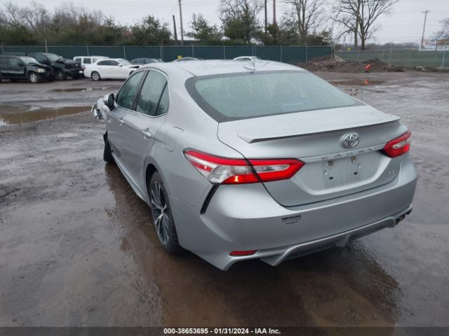 Photo 2 VIN: 4T1G11AK5LU342053 - TOYOTA CAMRY 