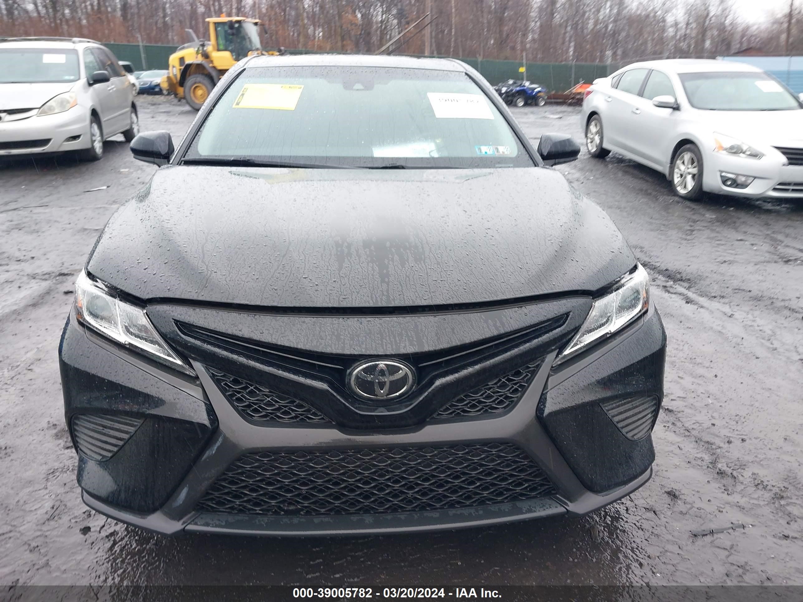 Photo 11 VIN: 4T1G11AK5LU343509 - TOYOTA CAMRY 