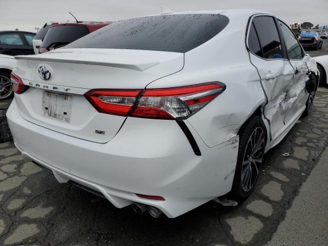 Photo 2 VIN: 4T1G11AK5LU344160 - TOYOTA CAMRY SE 