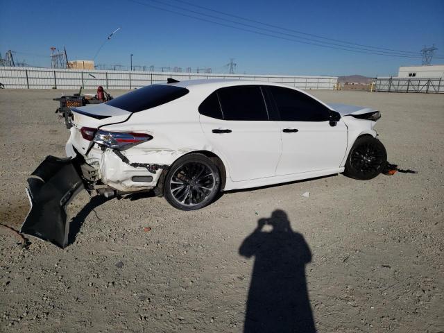 Photo 2 VIN: 4T1G11AK5LU398557 - TOYOTA CAMRY 