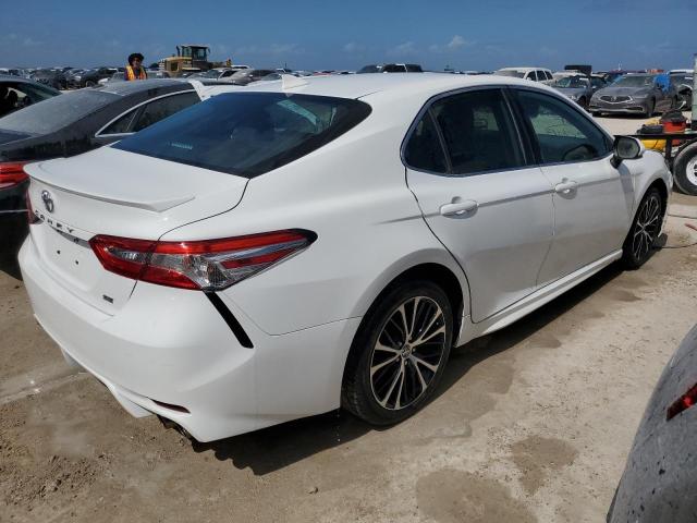 Photo 2 VIN: 4T1G11AK5LU880090 - TOYOTA CAMRY SE 