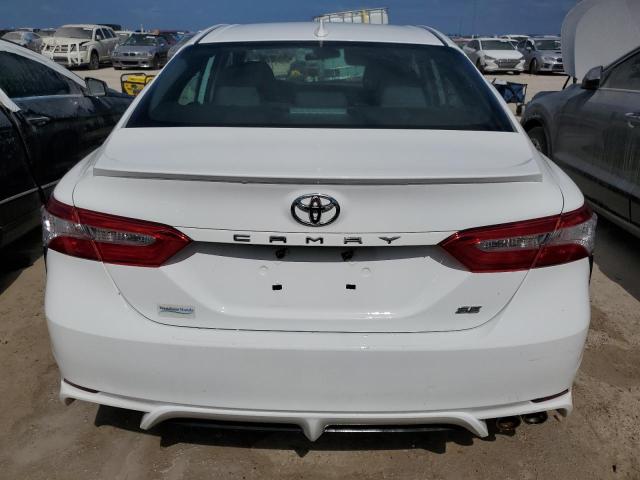 Photo 5 VIN: 4T1G11AK5LU880090 - TOYOTA CAMRY SE 