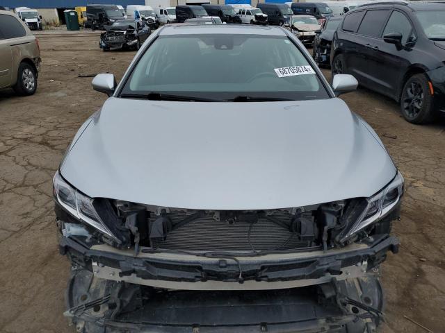 Photo 4 VIN: 4T1G11AK5LU889209 - TOYOTA CAMRY SE 