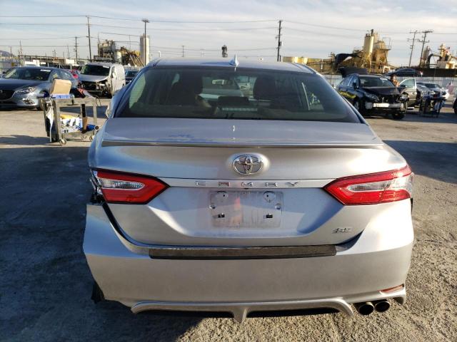 Photo 5 VIN: 4T1G11AK5LU988399 - TOYOTA CAMRY SE 