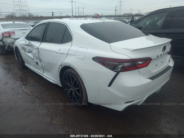 Photo 2 VIN: 4T1G11AK5MU402740 - TOYOTA CAMRY 