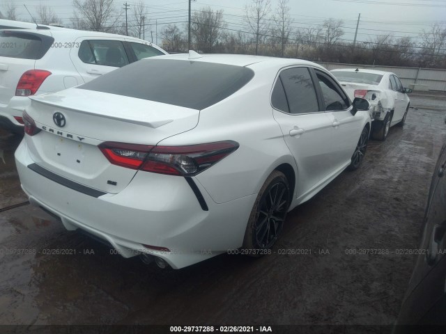 Photo 3 VIN: 4T1G11AK5MU402740 - TOYOTA CAMRY 