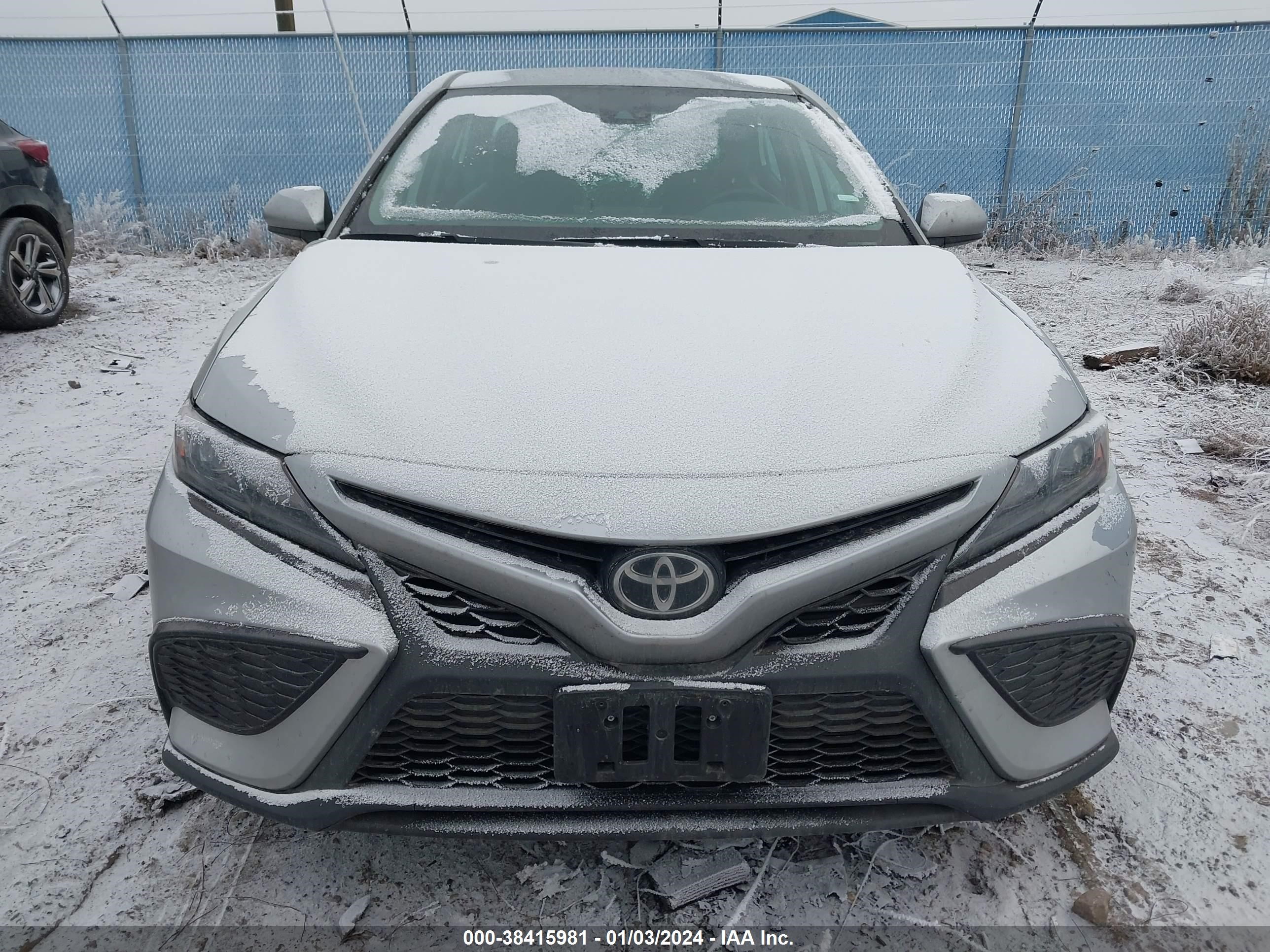 Photo 11 VIN: 4T1G11AK5MU410482 - TOYOTA CAMRY 