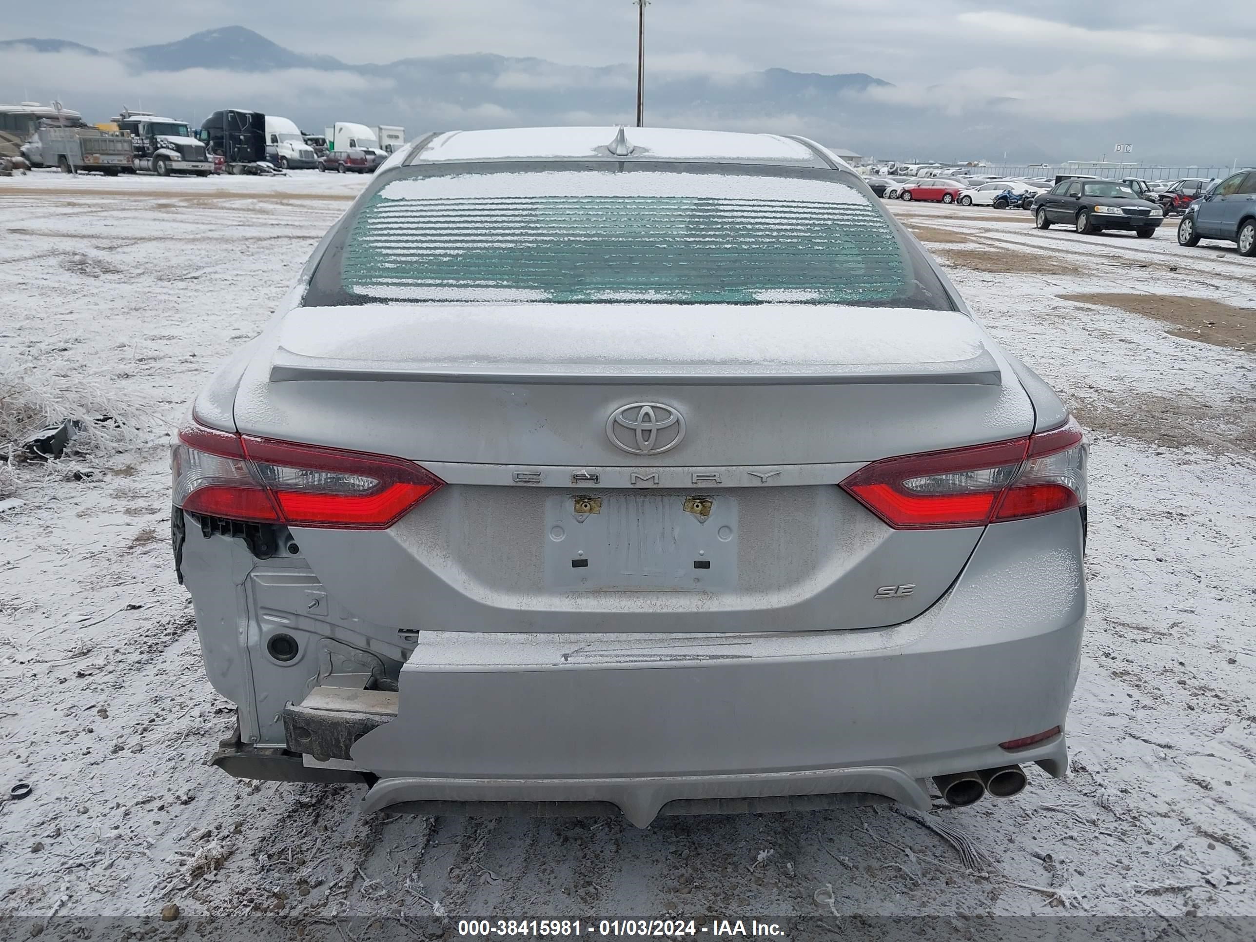 Photo 15 VIN: 4T1G11AK5MU410482 - TOYOTA CAMRY 