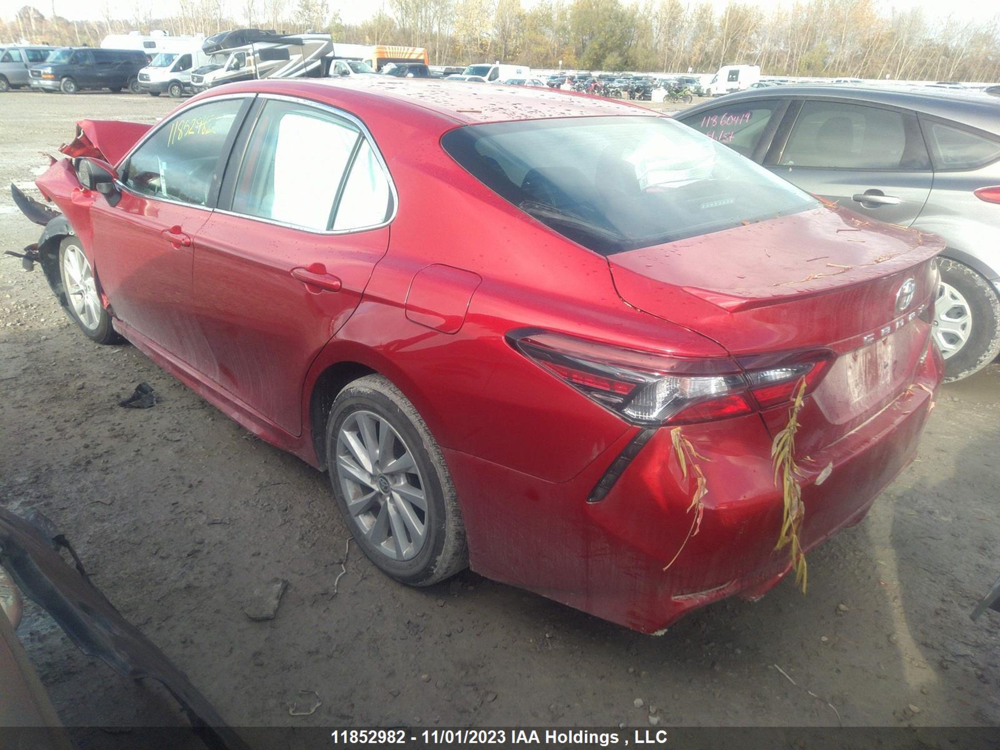 Photo 2 VIN: 4T1G11AK5MU443790 - TOYOTA CAMRY 