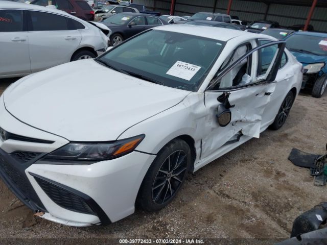 Photo 1 VIN: 4T1G11AK5MU518942 - TOYOTA CAMRY 