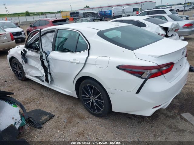 Photo 2 VIN: 4T1G11AK5MU518942 - TOYOTA CAMRY 