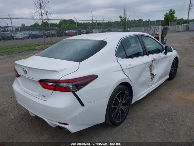 Photo 3 VIN: 4T1G11AK5MU551813 - TOYOTA CAMRY 