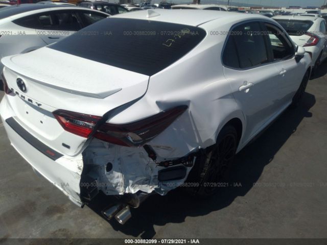 Photo 5 VIN: 4T1G11AK5MU561855 - TOYOTA CAMRY 