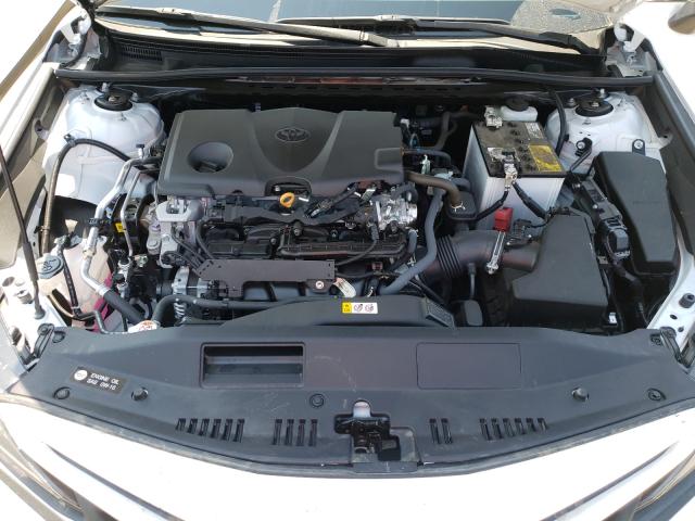 Photo 6 VIN: 4T1G11AK5MU562584 - TOYOTA CAMRY SE 