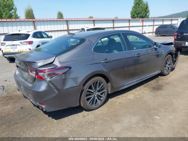 Photo 3 VIN: 4T1G11AK5MU585573 - TOYOTA CAMRY 