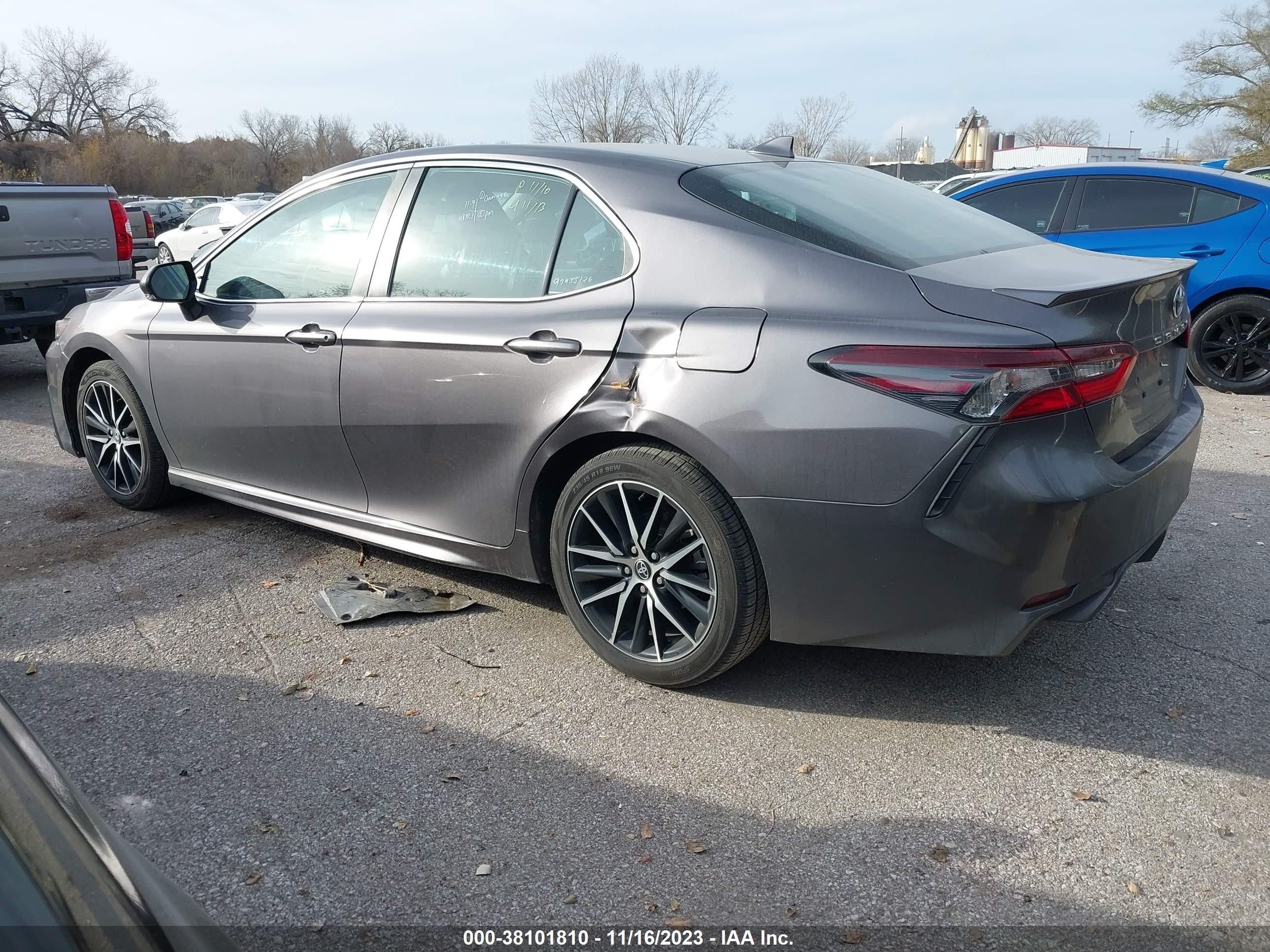 Photo 2 VIN: 4T1G11AK5NU630576 - TOYOTA CAMRY 